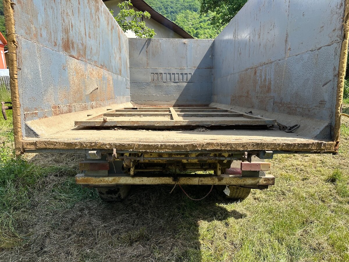 Predám Vlecku ns900 s odpružením