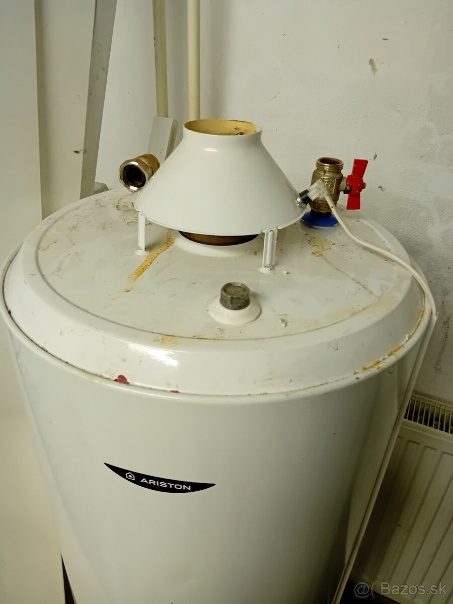Plinovy ohrievač vody ariston thermo