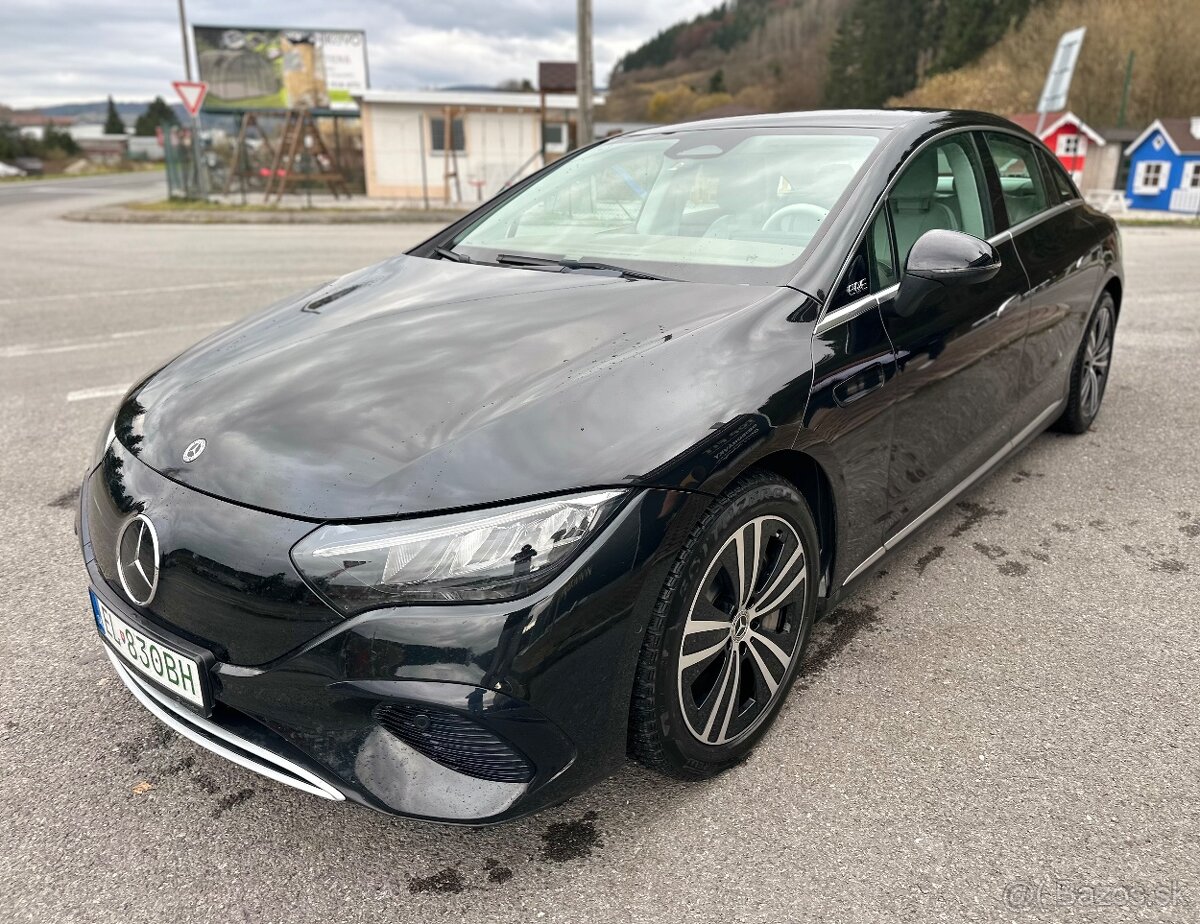 Mercedes EQE 350 4 MATIC model 2025 22000km