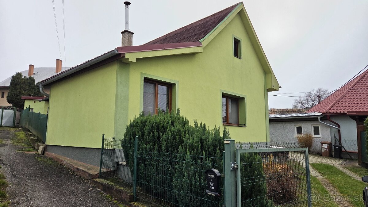 Menší Útulný Rodinný Dom na Predaj | Zvolen - Lukové
