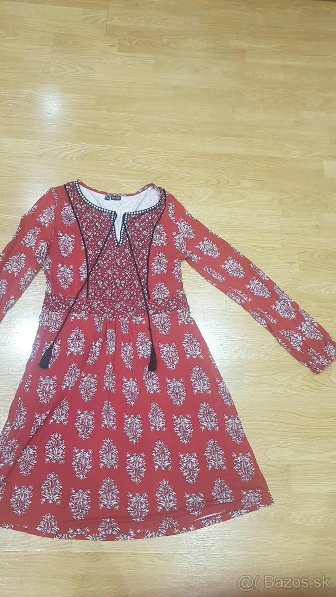 Šaty s dlhým rukávom v. 40/42