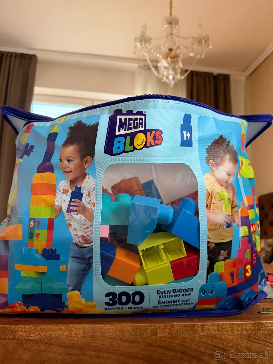 Mega blocks skladačky