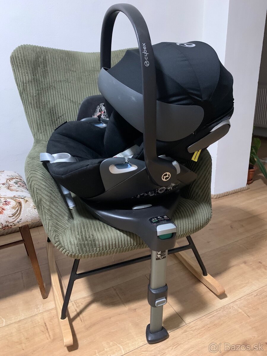 CYBEX Cloud Z i-Size Plus + Base Z