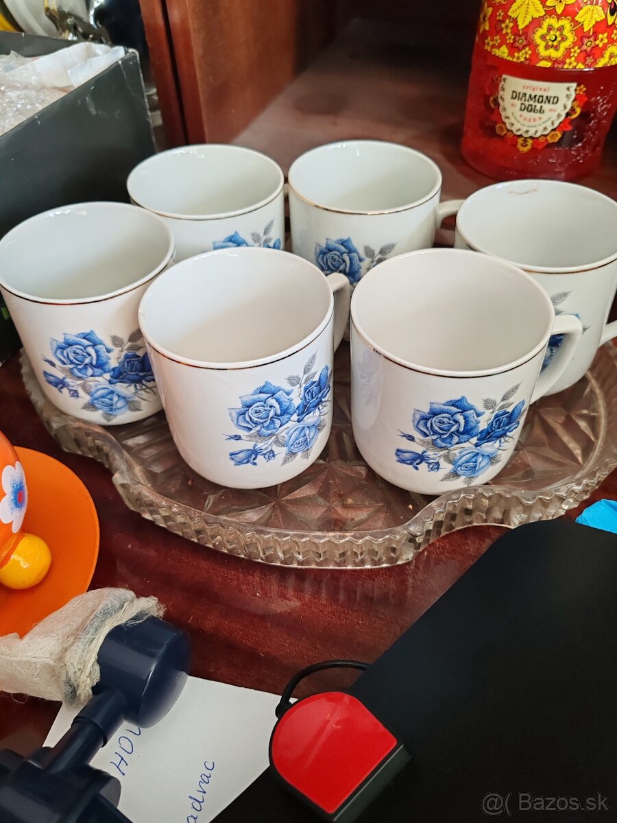 Porcelán šálky 3dcl modré rúže