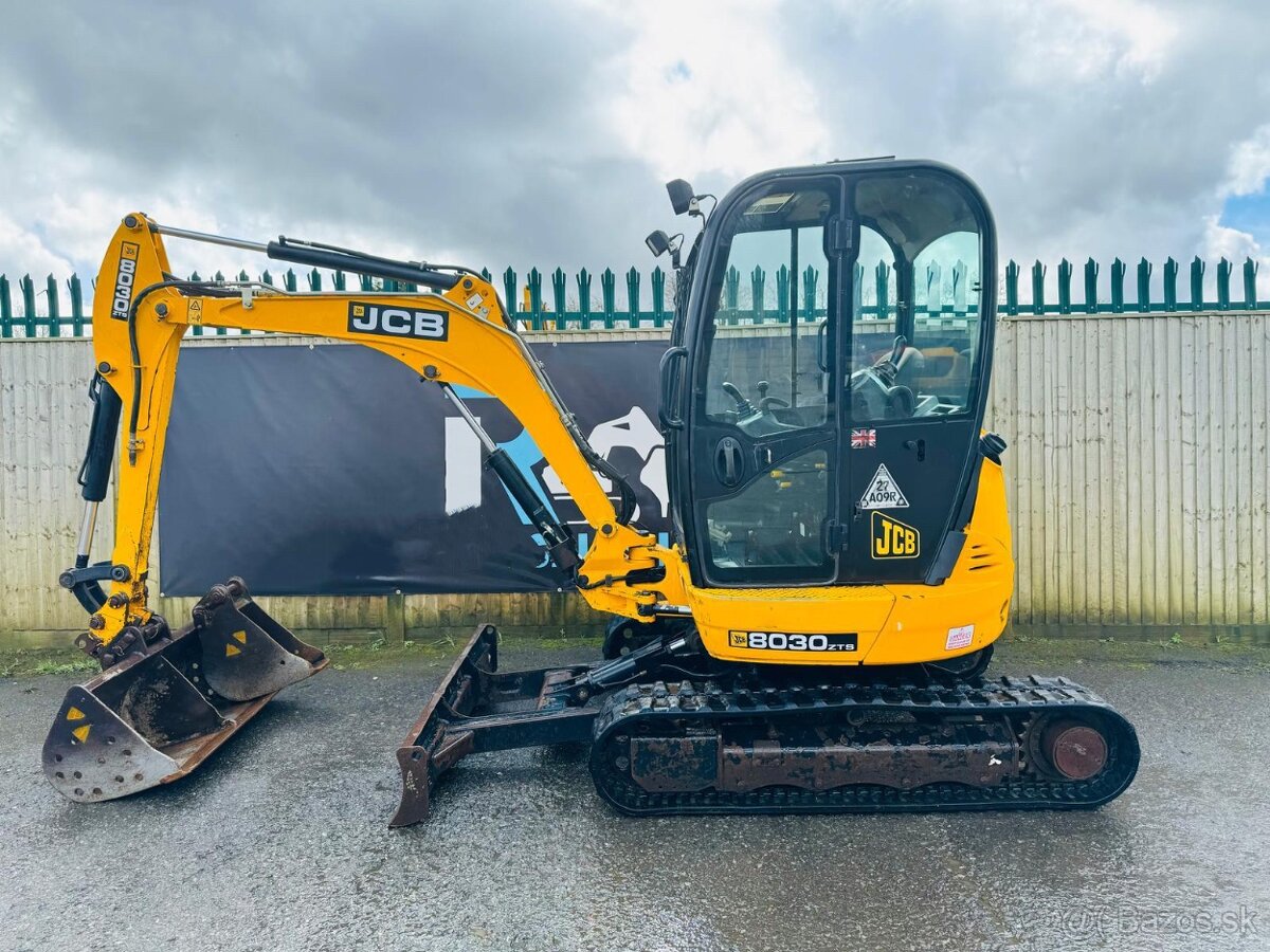 Jcb 8030 / 2016 mini bager