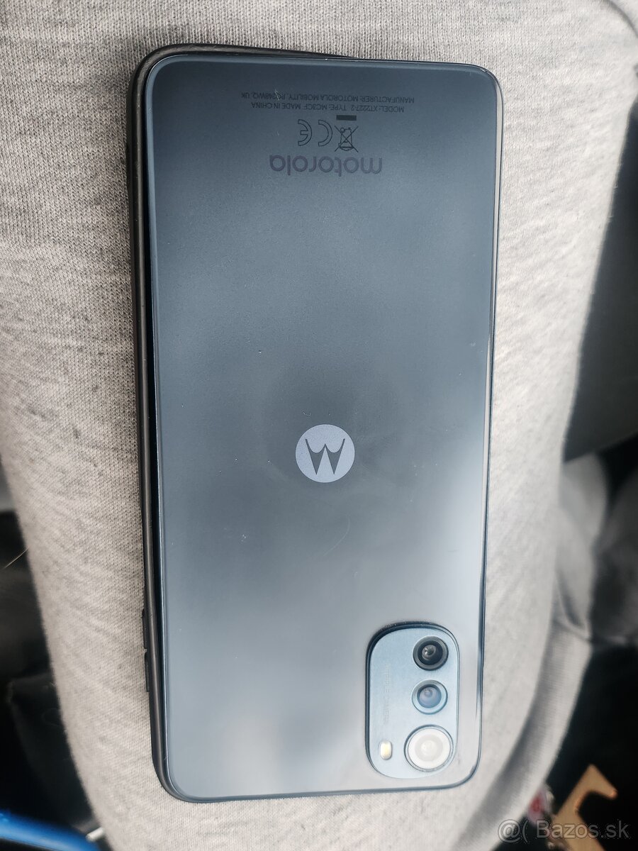 MOTOROLA E32