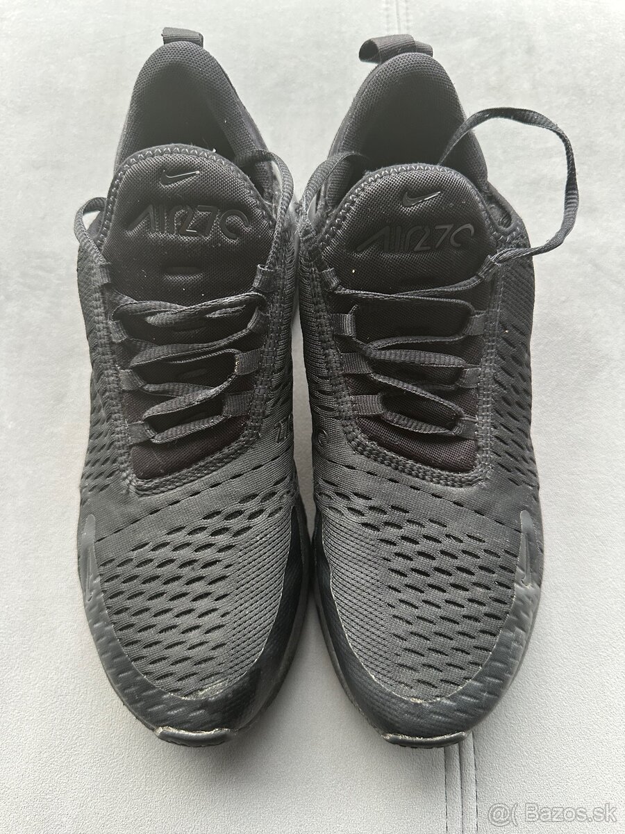 Nike Air Max 270