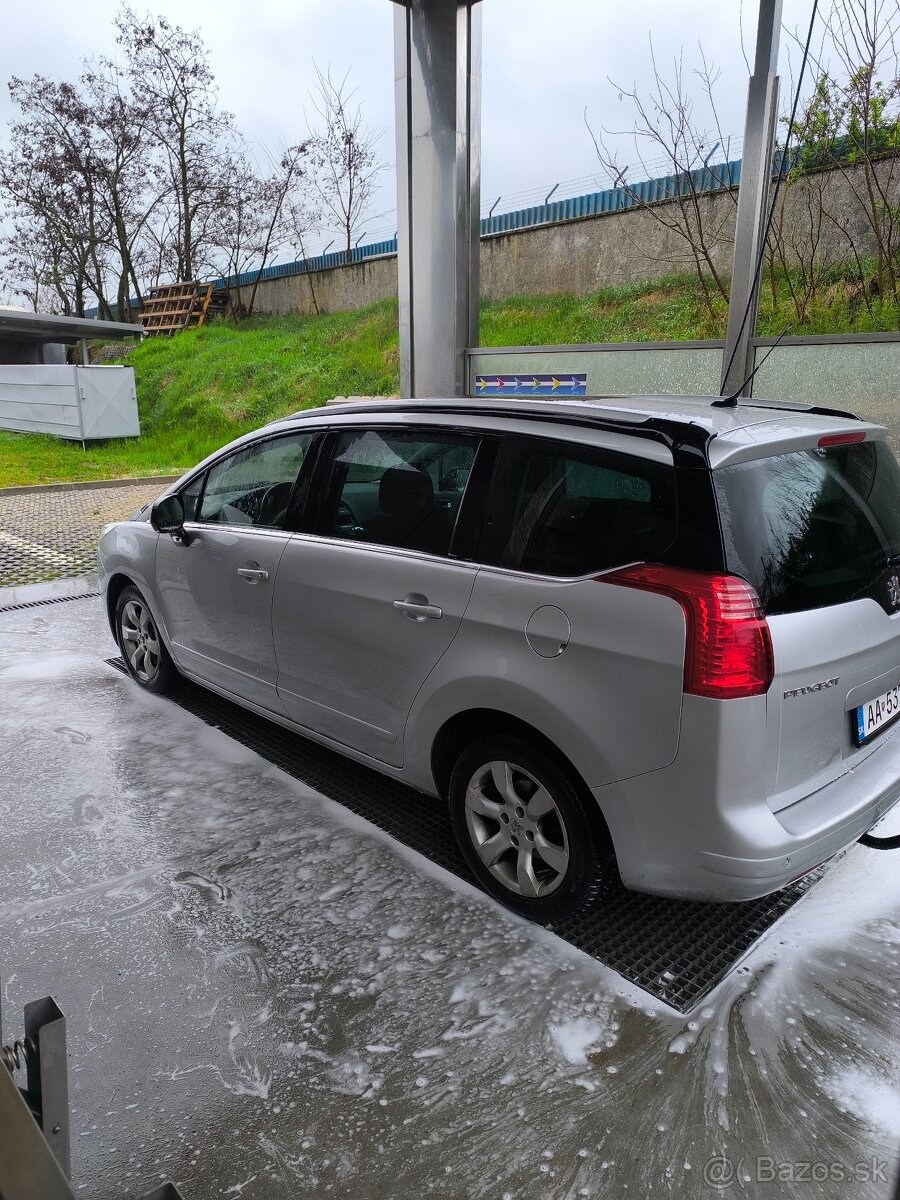 Peugeot 5008 2.0 Hdi