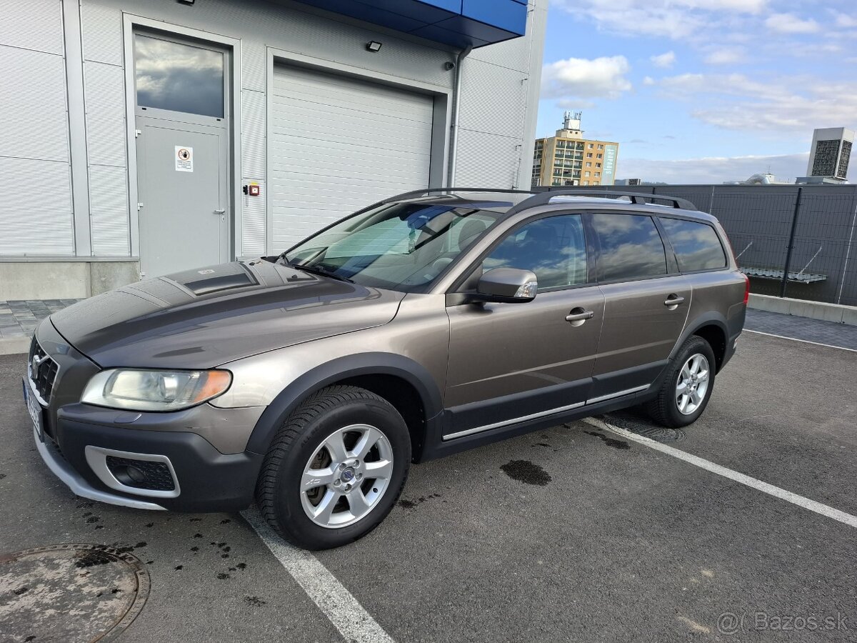 Volvo XC70 D5