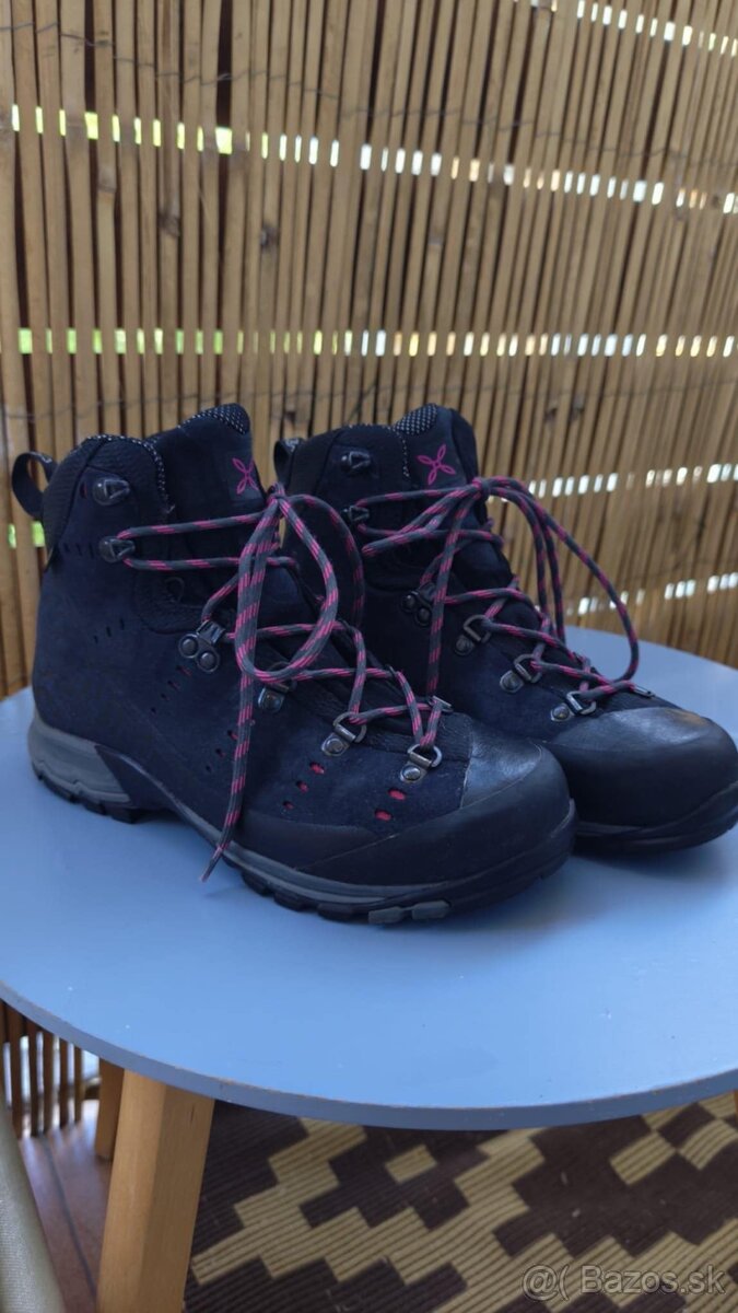 Damske trekingove topanky Montura Altura GTX velkost 39