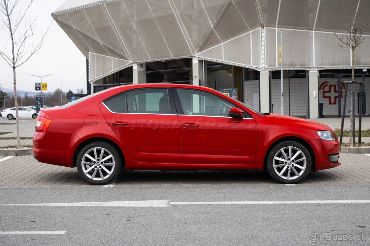 Škoda Octavia 3 2.0TDI Elegance/Style DSG, liftback