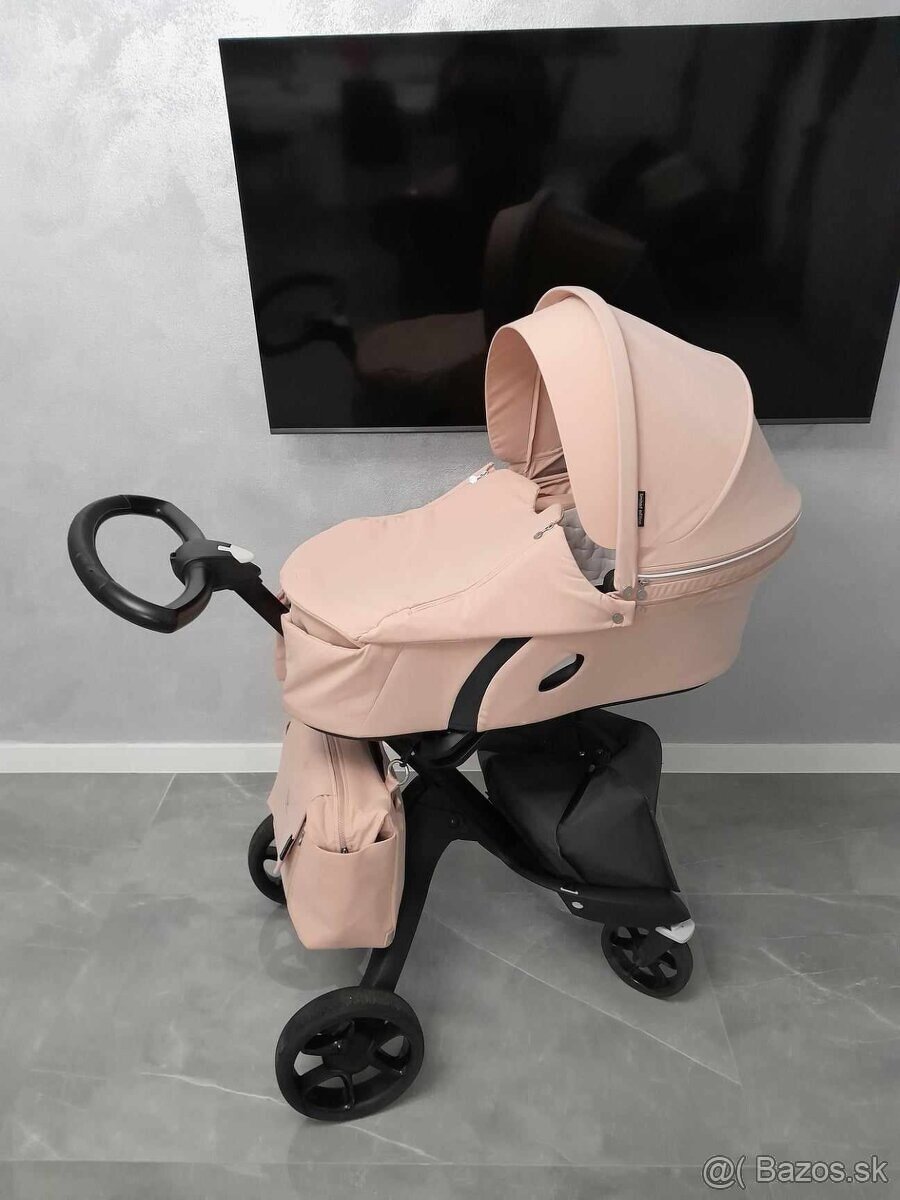 Kočík stokke xplory v6