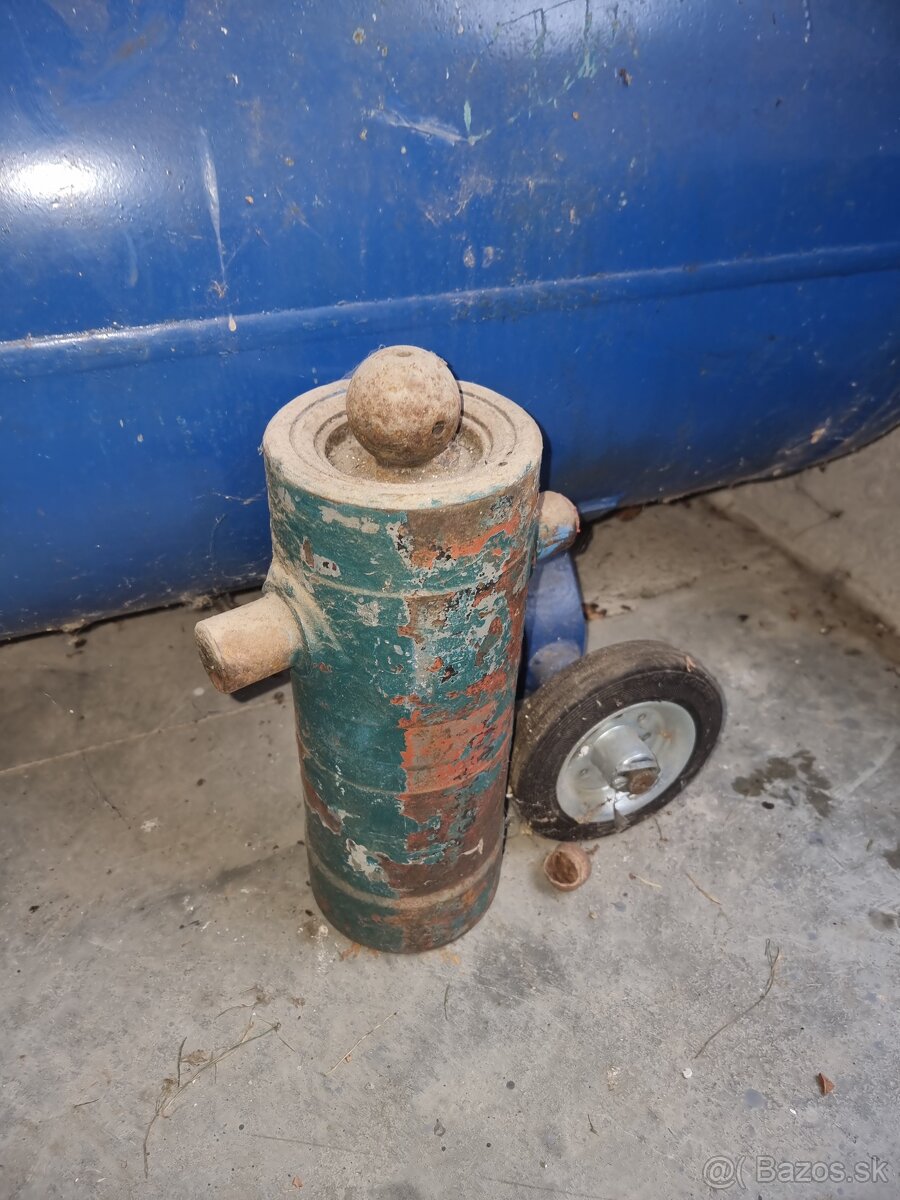 Hydraulický teleskopický piest KIPPER