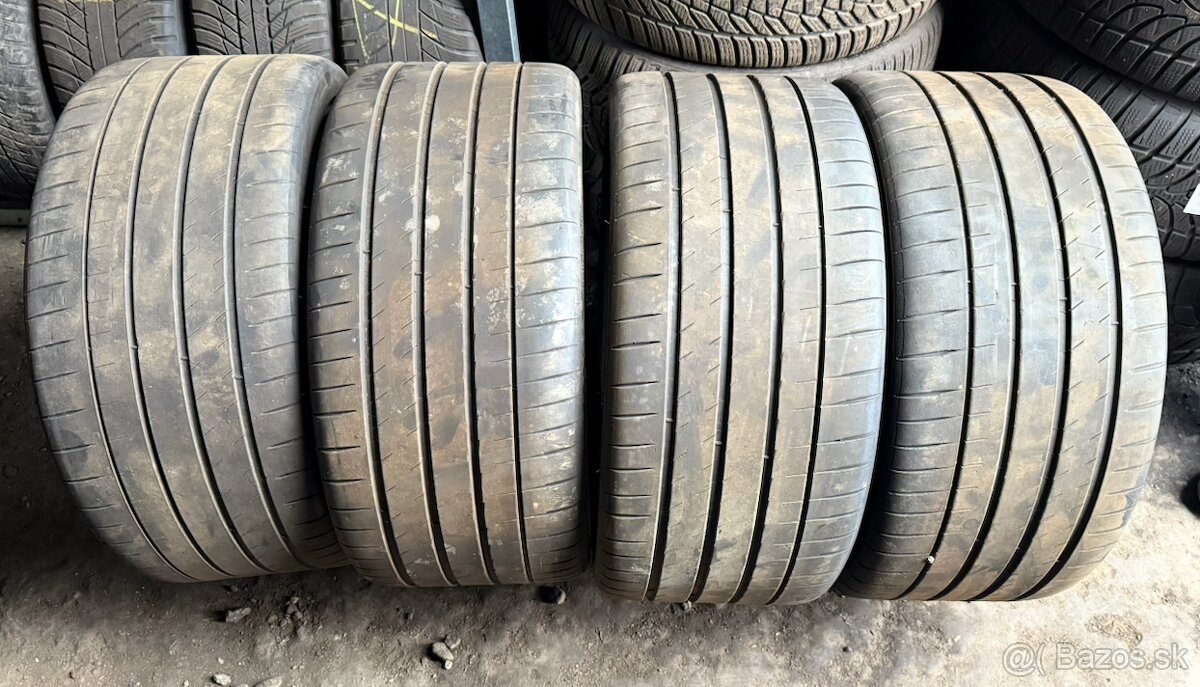 285/30 R21 Michelin Pilot Sport 4S