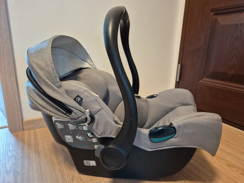 Autosedačka Joie i-Gemm 3 (0-13kg) vajíčko vo výbornom stave
