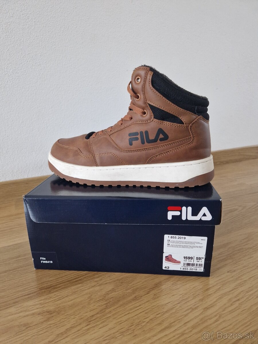 Prefam sportove zateplene topanky