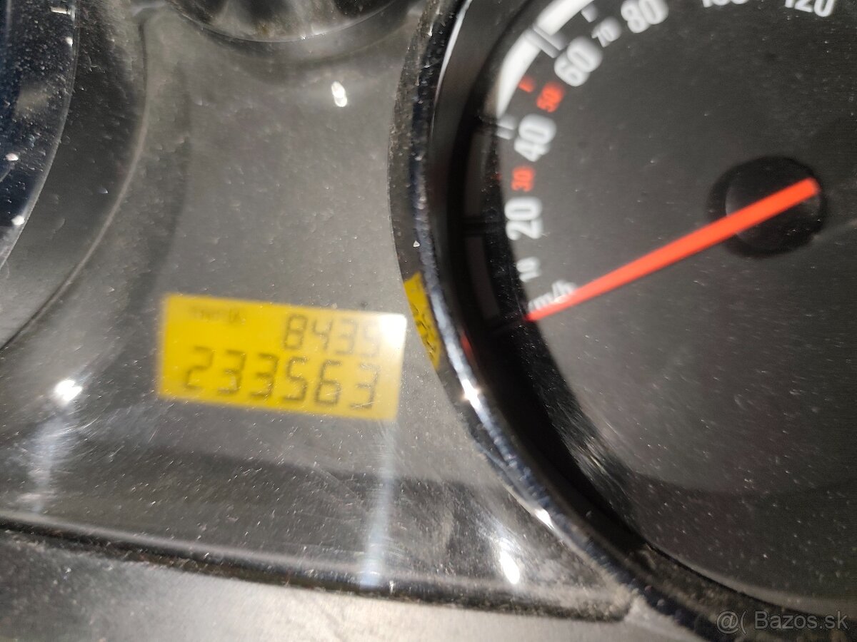 Predám Opel antara 2.0