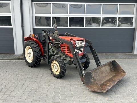 Malotraktor yanmar ym 2610d