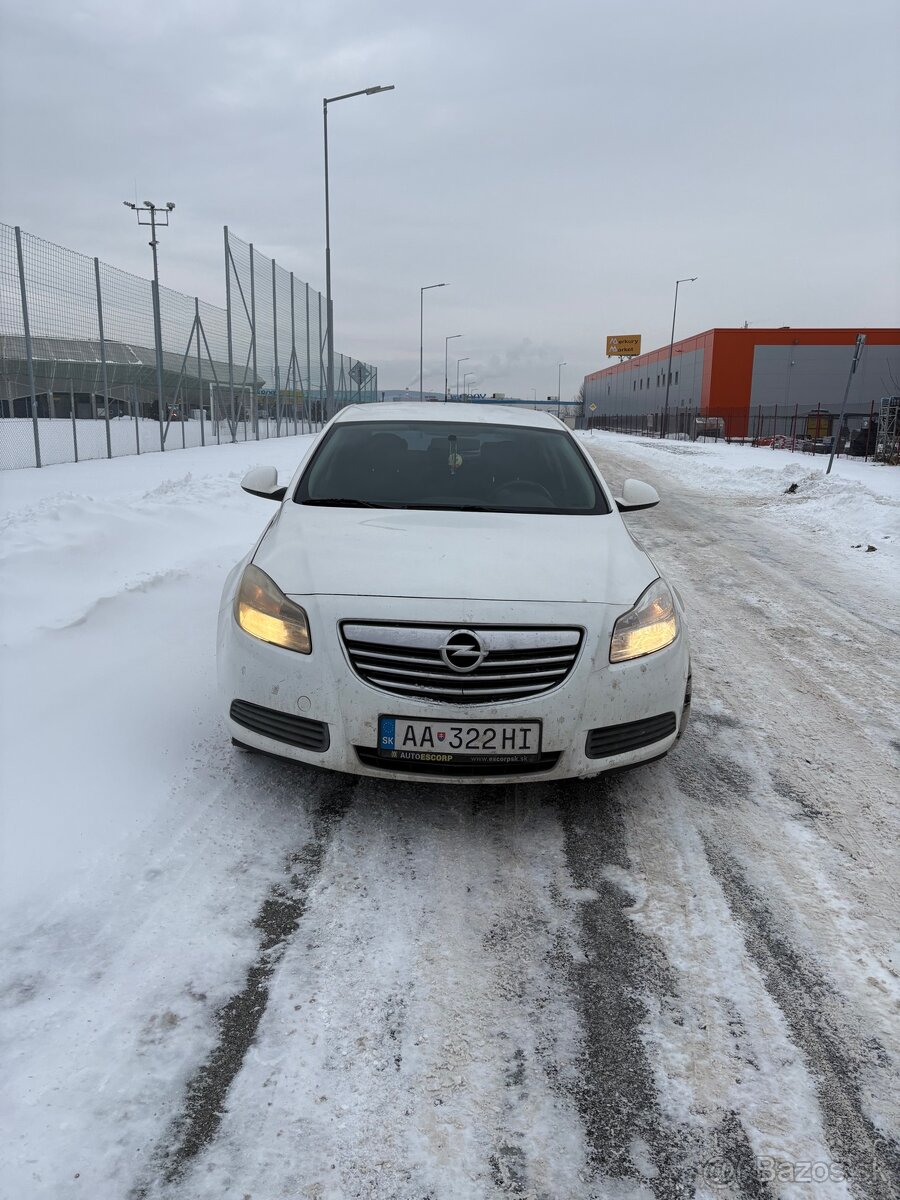 Predám Opel Insignia