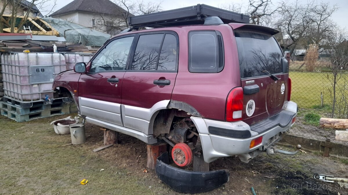 Predam-rozptedam Suzuki grand Vitata