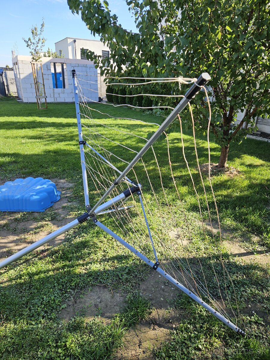 Predam zahradny susiak na pradlo