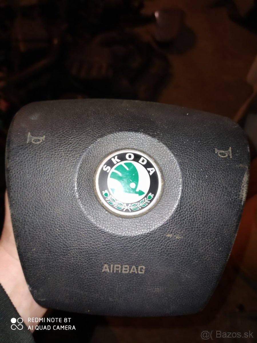 Airbag škoda volant