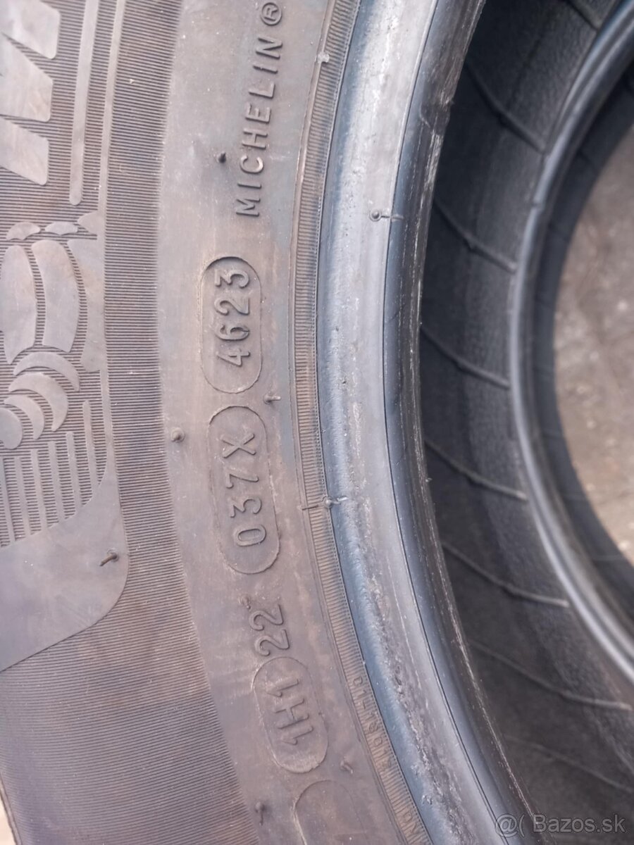Pneumatiky letné 2ks - MICHELIN 215/65/R17