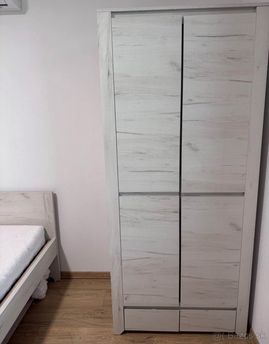 Predám detský nábytok – komplet izba pre dve deti (Sconto, k