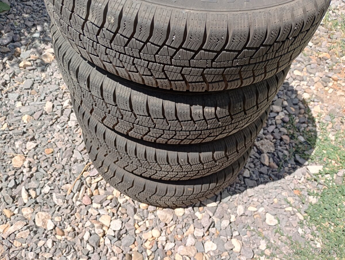 Predam 4ks pneu 165/70/r14 zimne 81TGeneral na diskoch 5x100