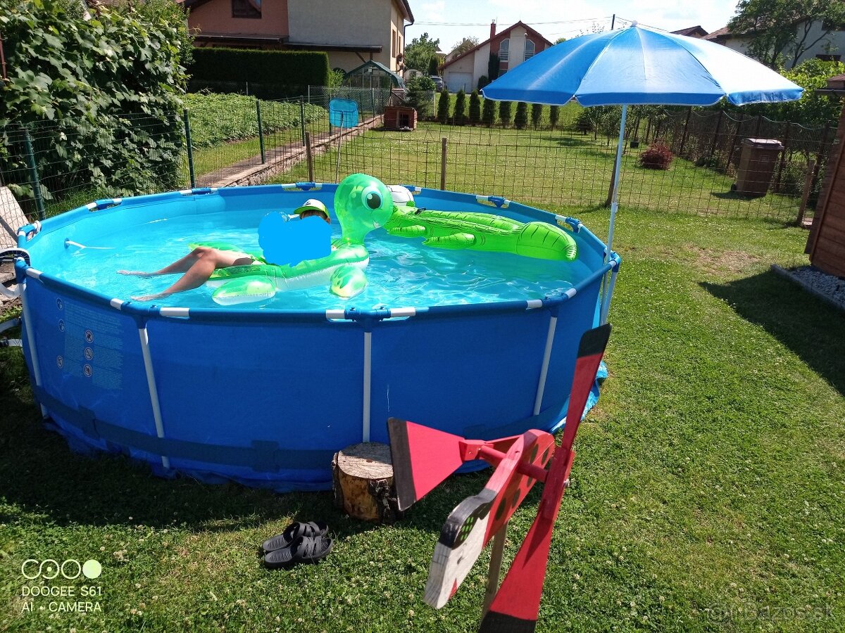 Bazén, schodíky, filtrácia
