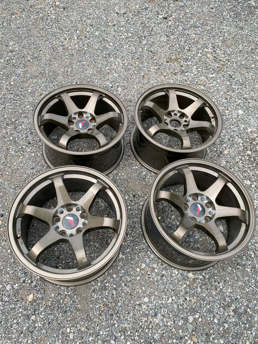 PREDAM disky Japan Racing JR3 17x9 ET30 Bronze