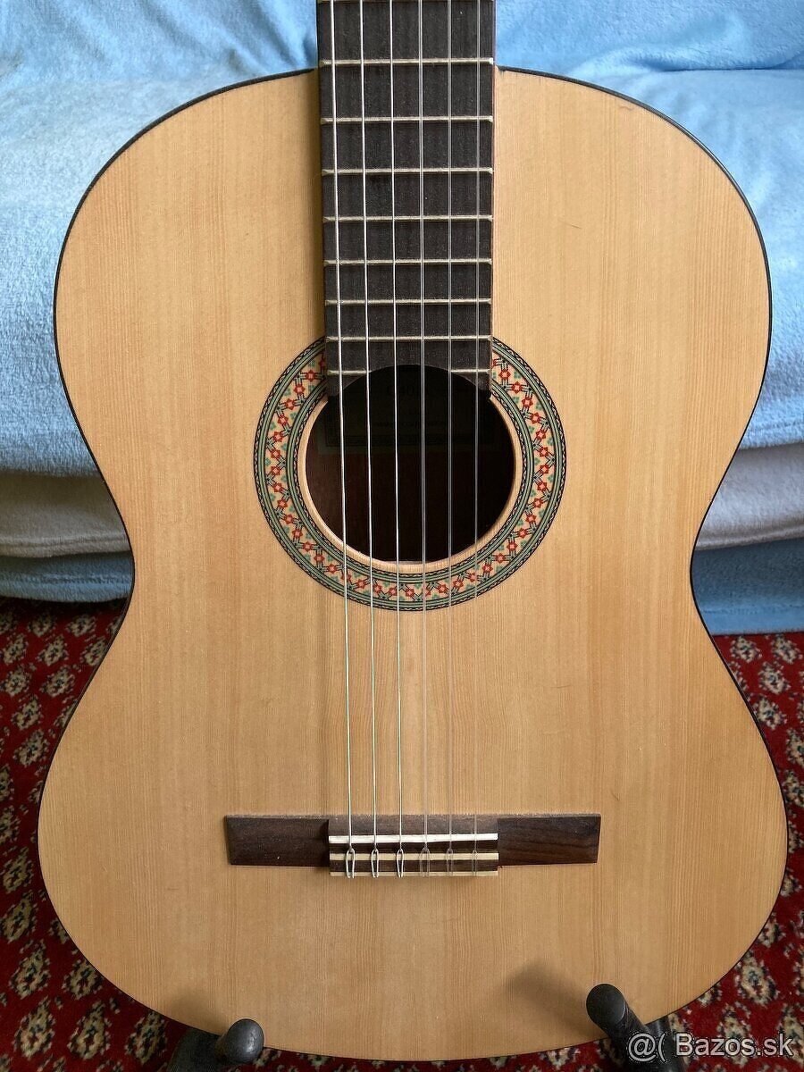 gitara Yamaha C 40 M