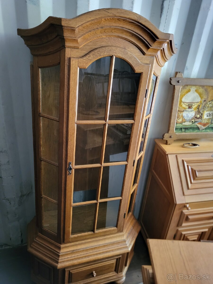 Skriňa