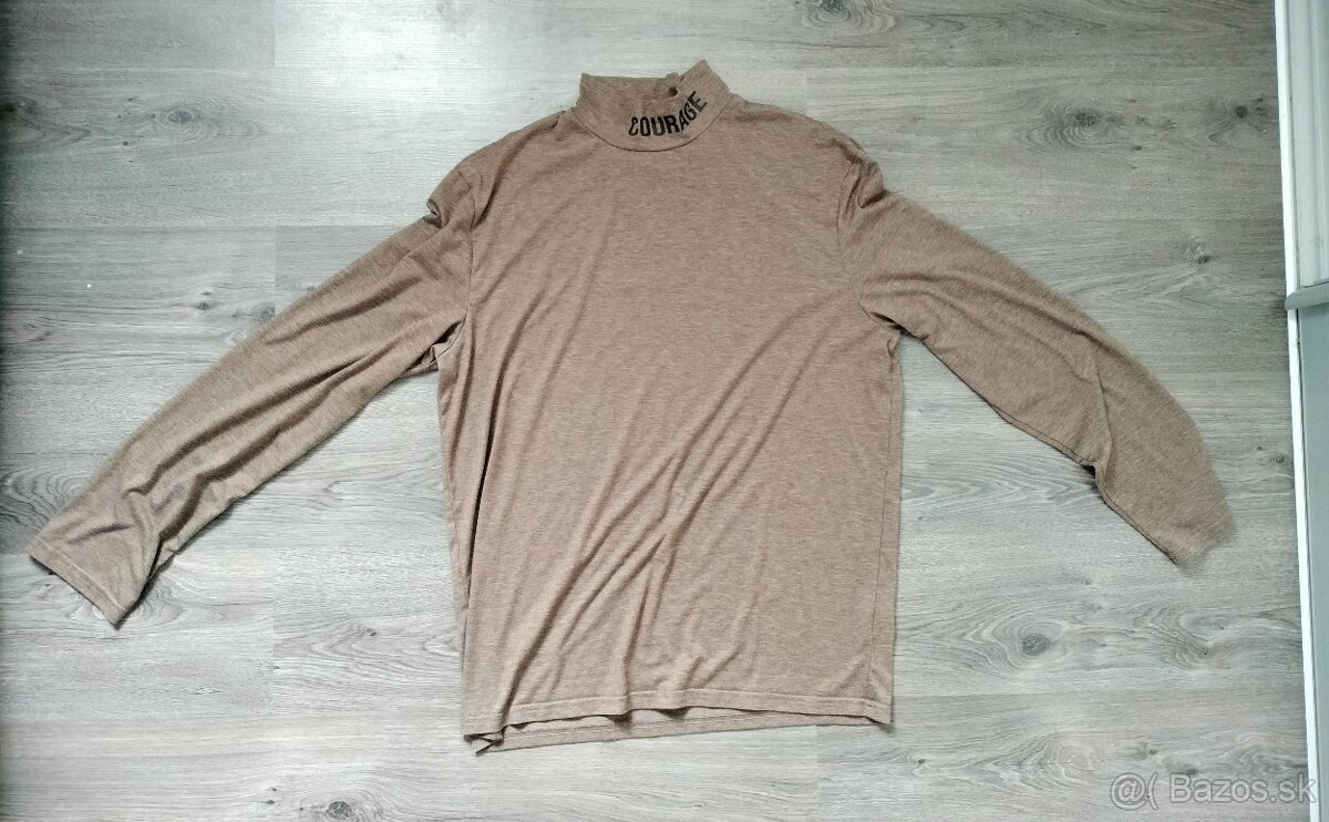 Pánske elegantné hnedé dlhé tričko