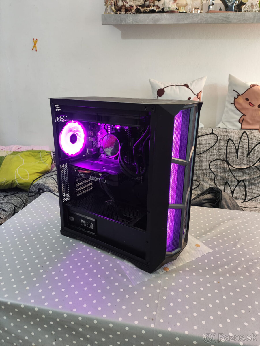 Predám herný PC – Ryzen 7, 32GB RAM, SSD, vodné chladenie