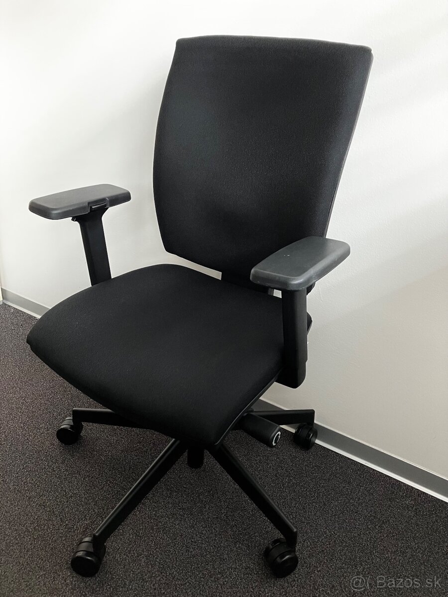 Ergonomická stolička RIM ANATOM AT 986 B