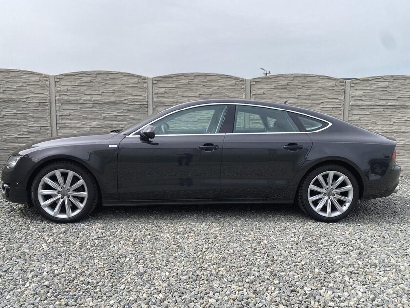 Audi A7 3.0TDi 245PS 4x4 ČR VÝBAVA