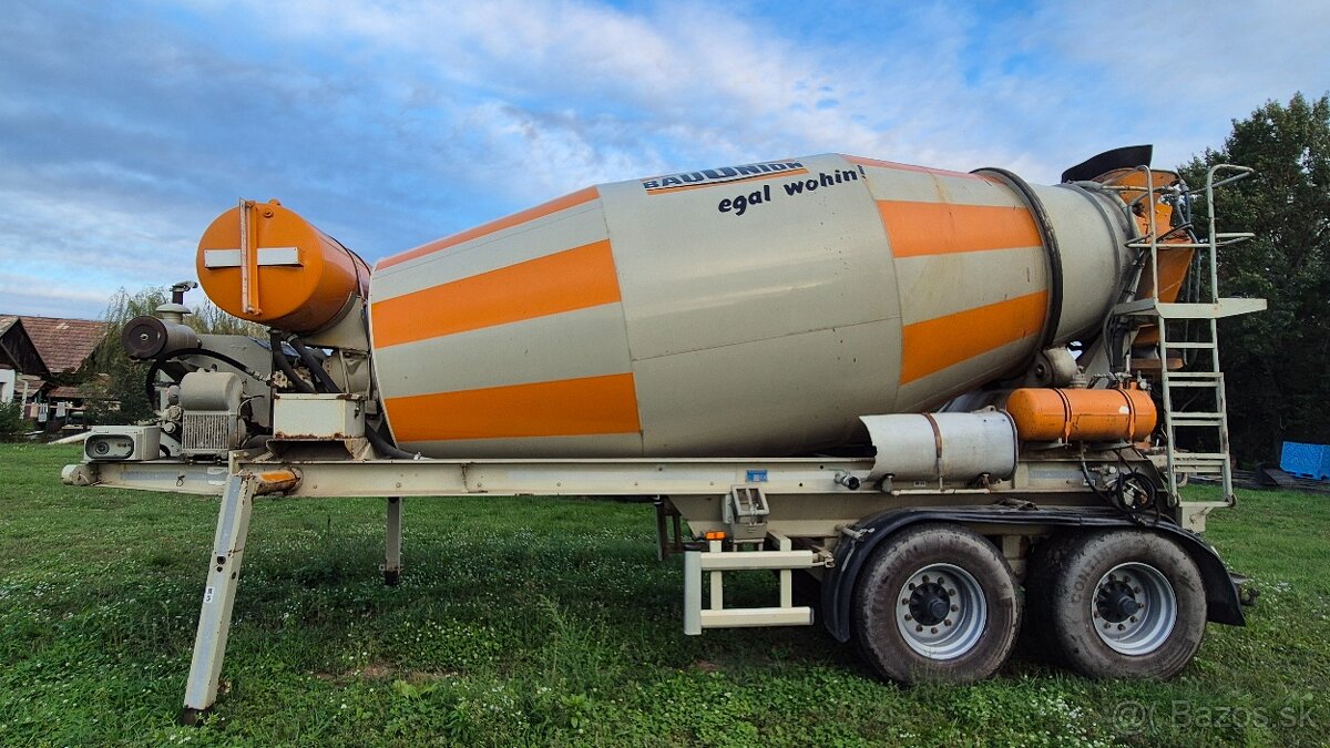 predám náves domiešavač KUMLIN, obsah 10m3, motor Deutz