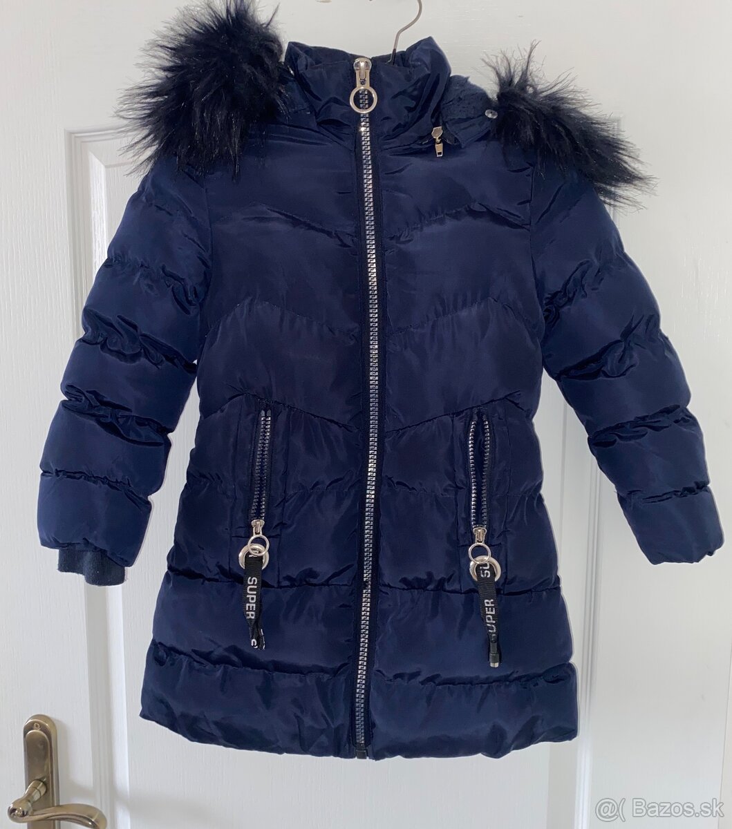 Prekrasna luxusne vyzerajuca zimna bunda velkost 110/116