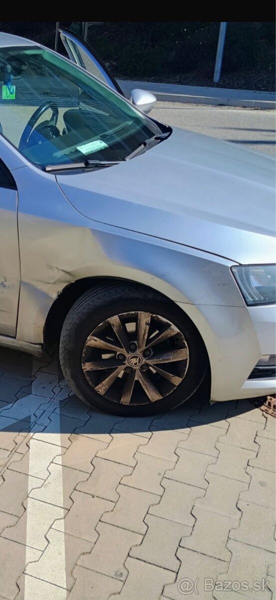 Octavia 3 kupim blatnik