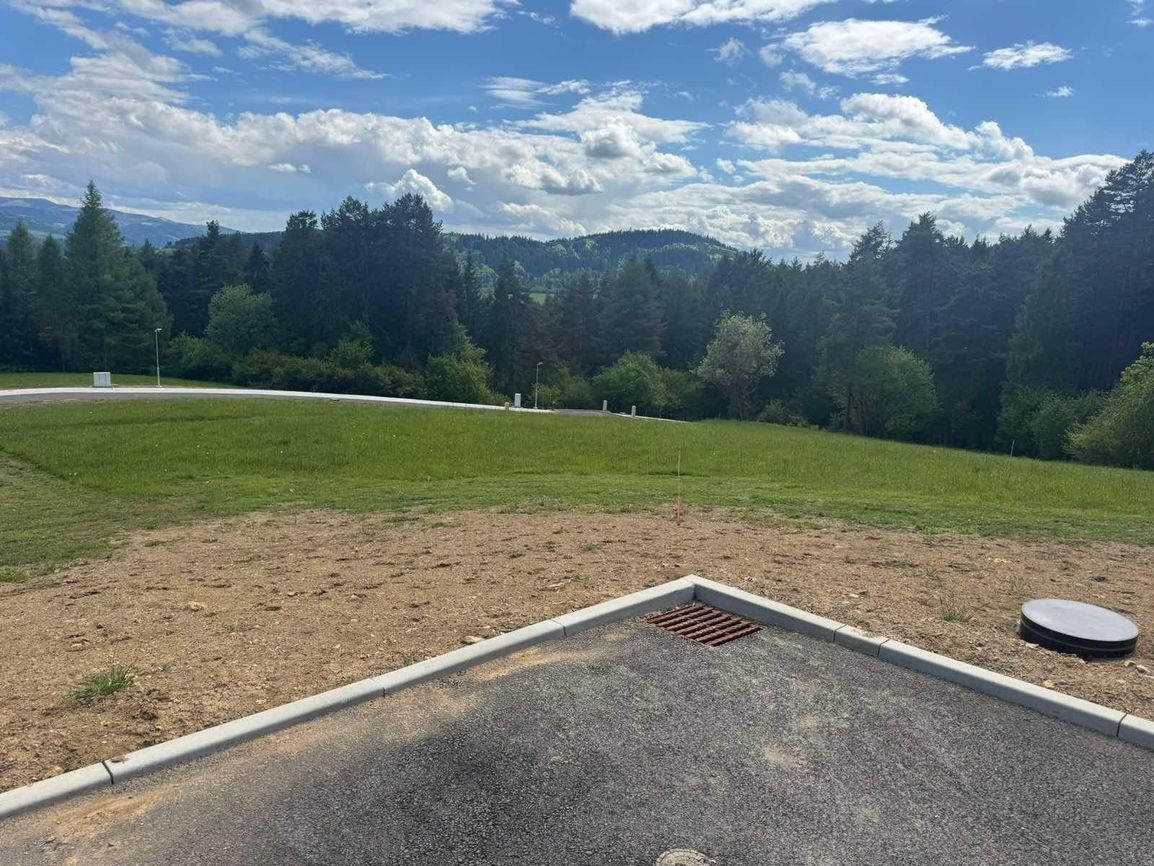 Rekreačný stavebný pozemok Tichá stráň | Možnost okamžitej v