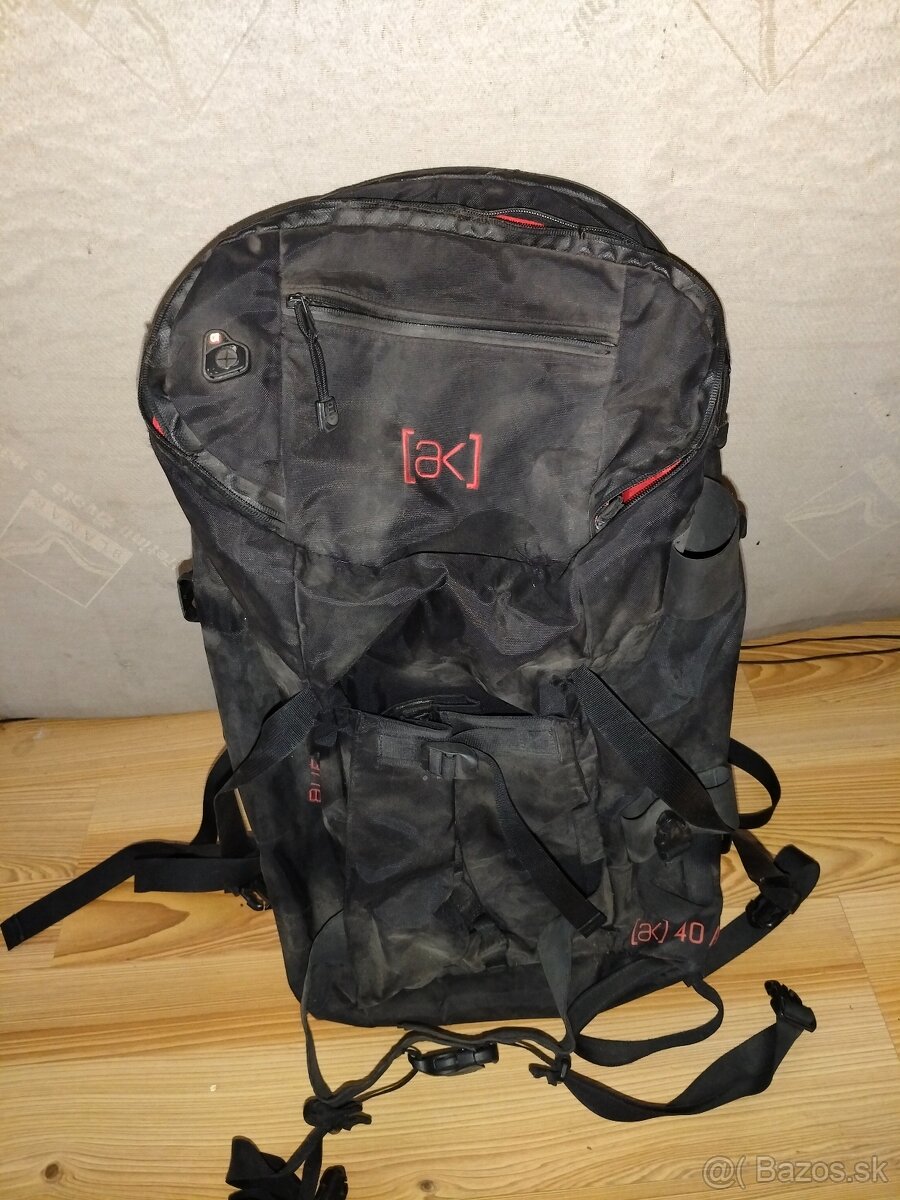 Batoh Burton Ak-series