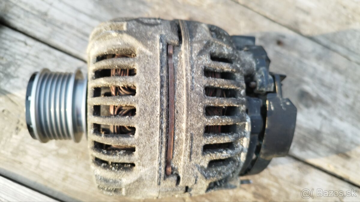 Alternátor 06F903023F