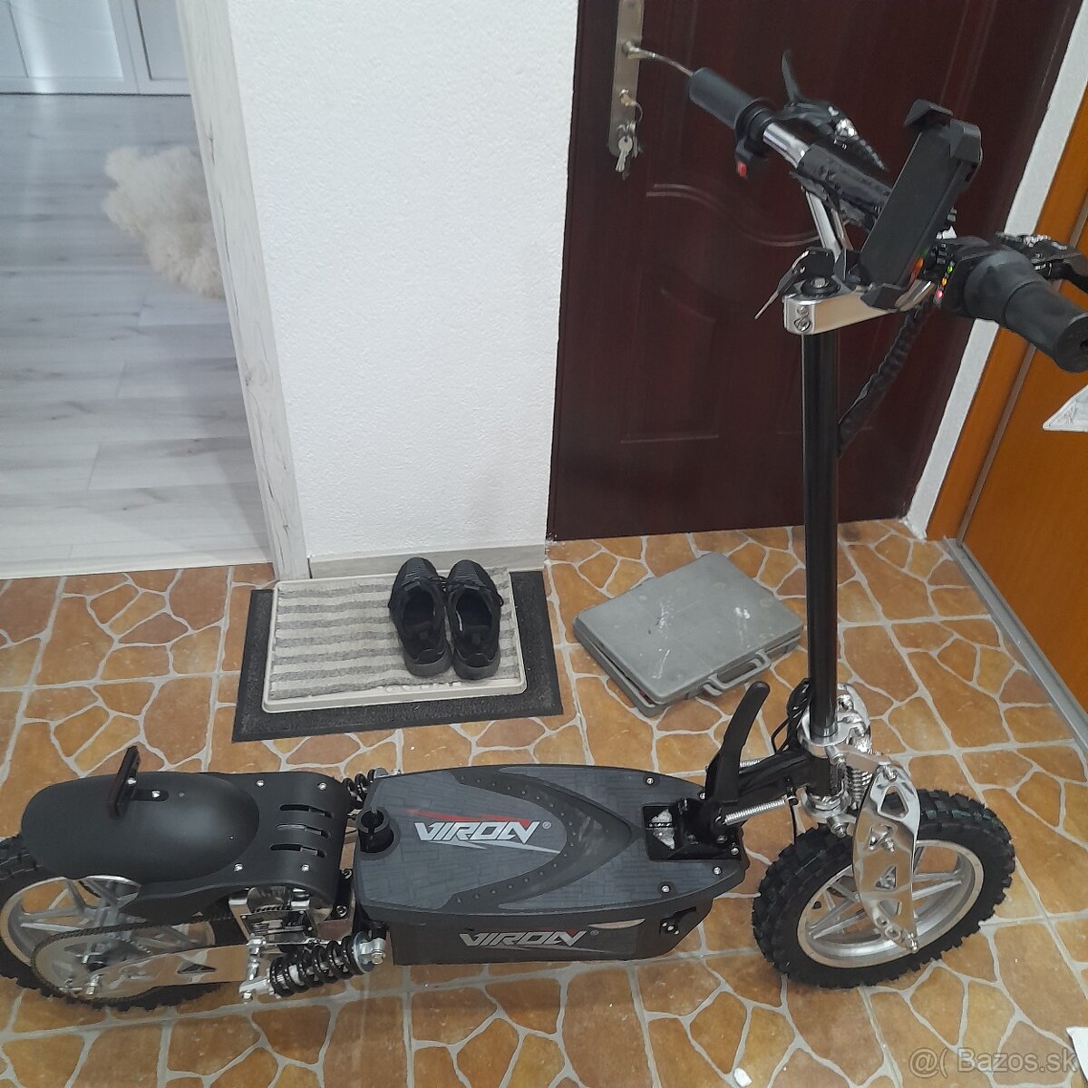 Elektrická kolobežka - scooter