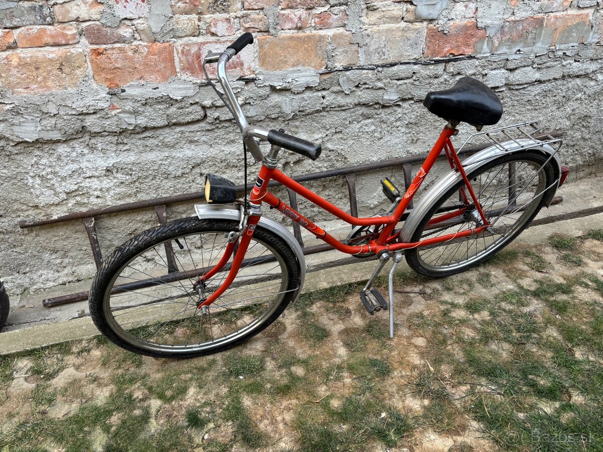 Velamos lady 26