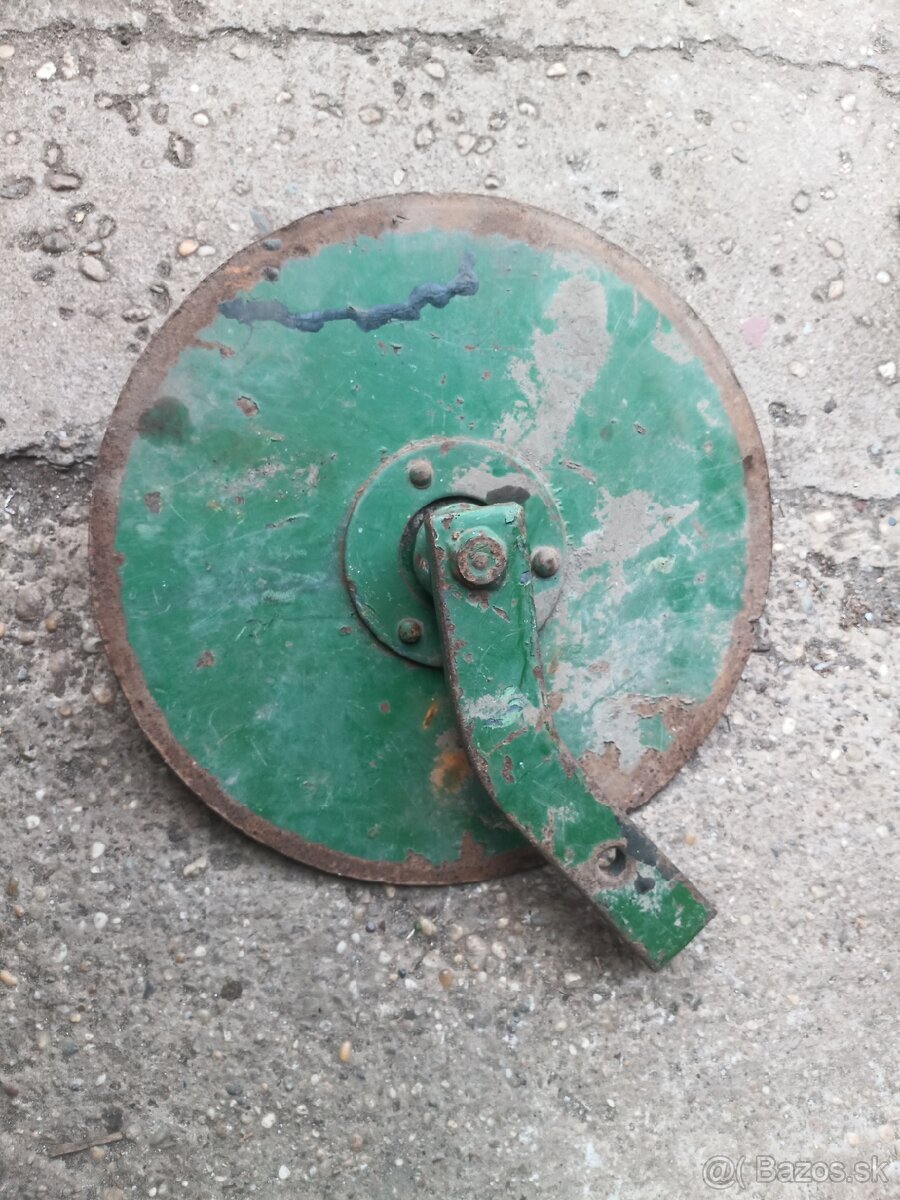 Diskové krojidlo na pluh pon25