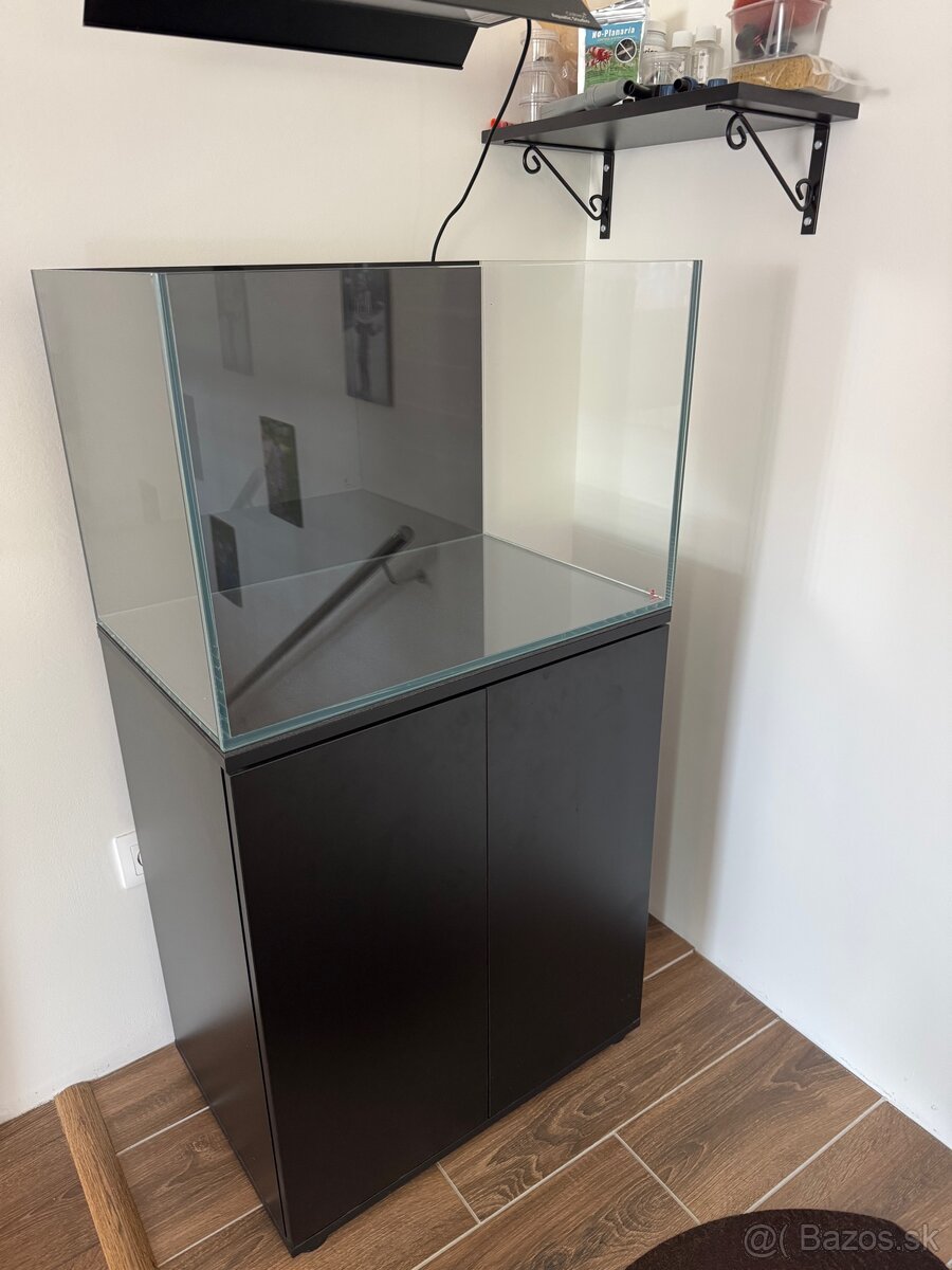 Akvárium Optiwhite 100l