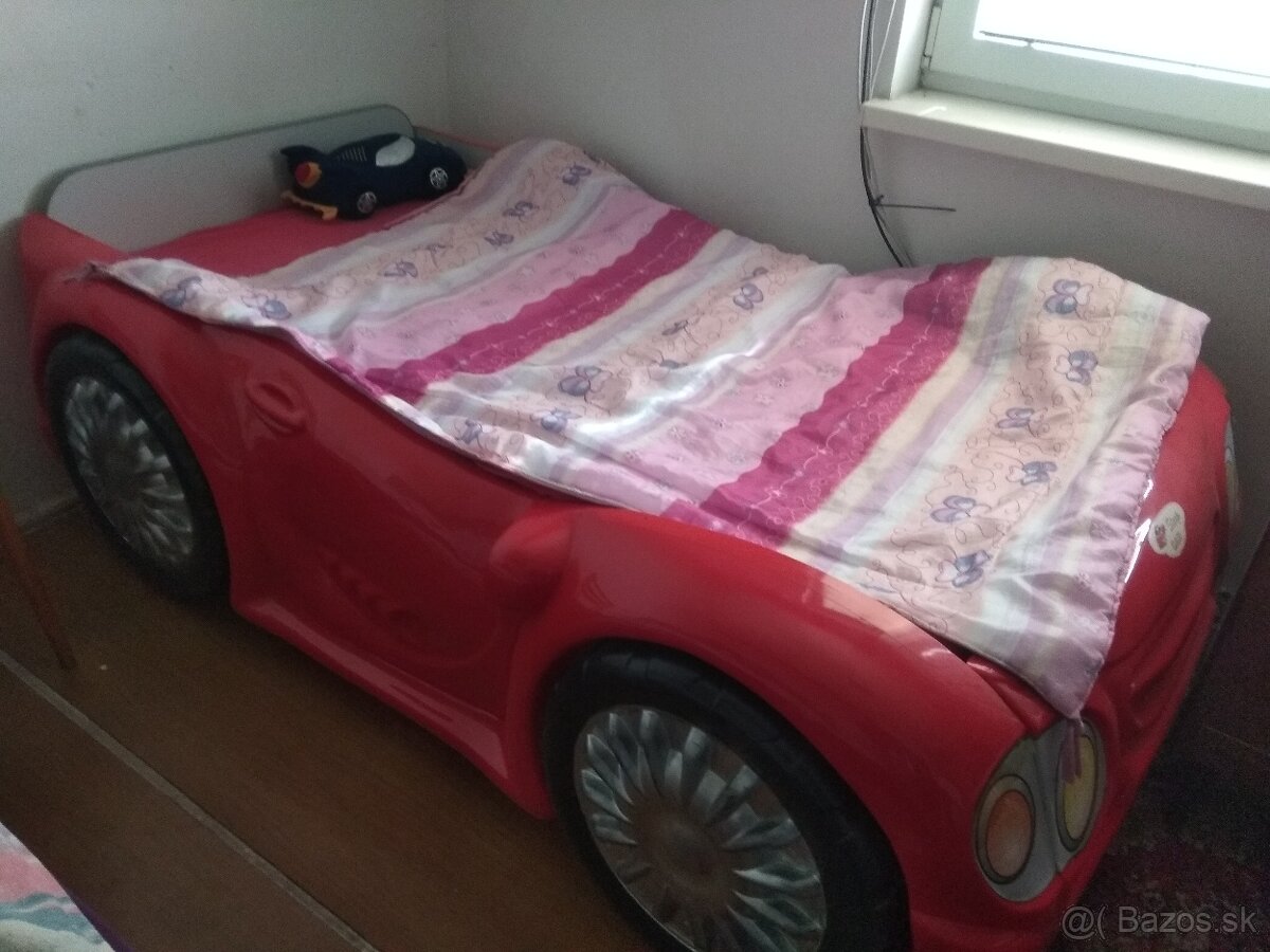 Detská auto posteľ