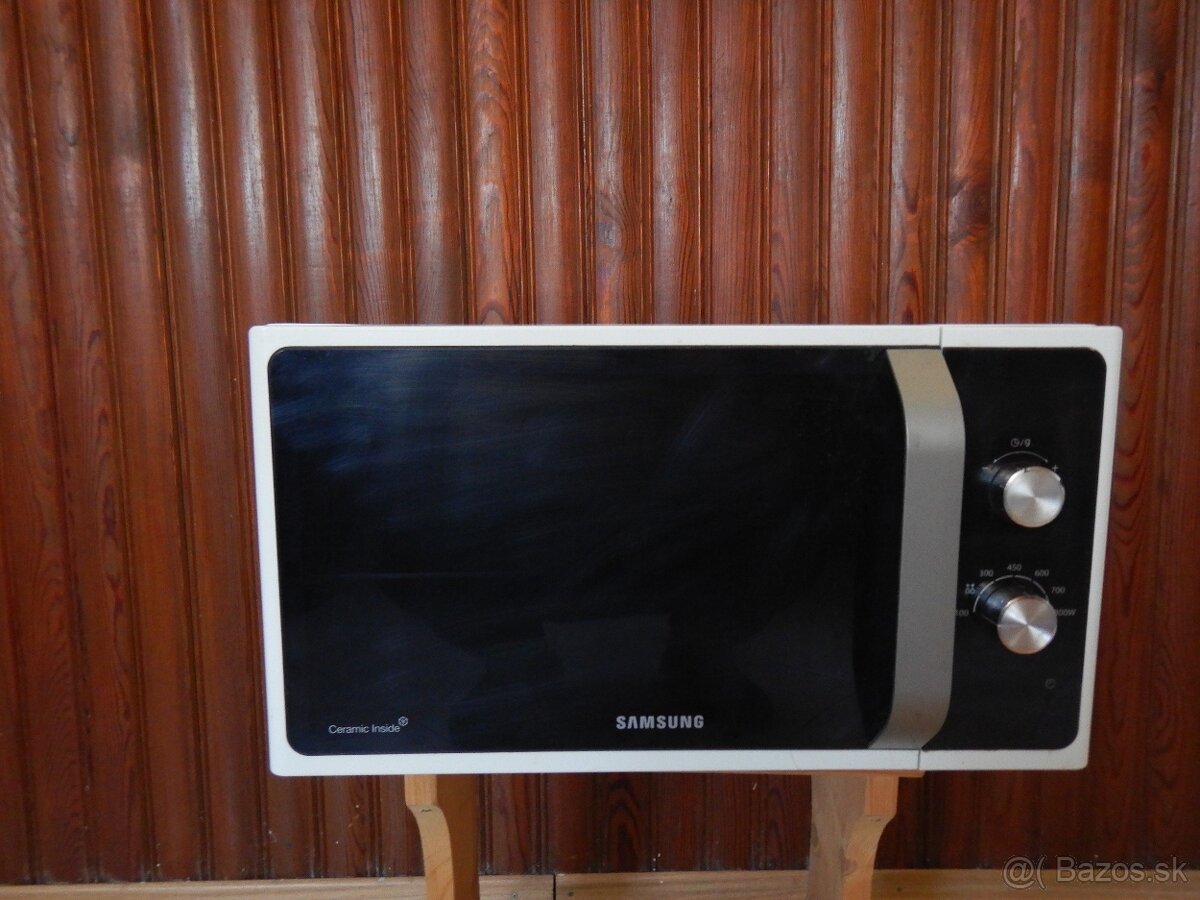 mikrovlnná rúra Samsung