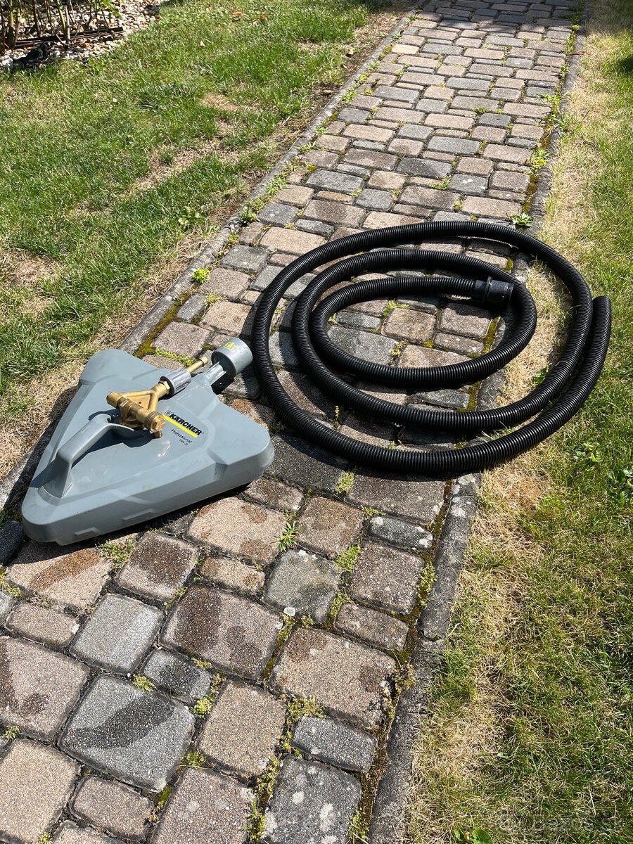 Kärcher Plošný čistič FRV 30